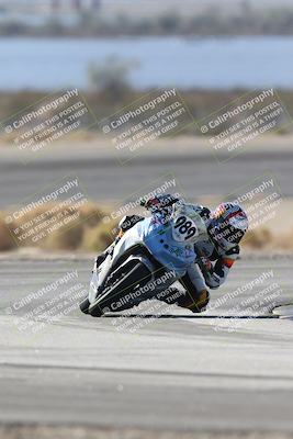 media/Dec-05-2025-CVMA Friday Practice (Fri) [[303bad9a84]]/4-Racer 4-Trackday 1/Session 2 (Turn 14)/